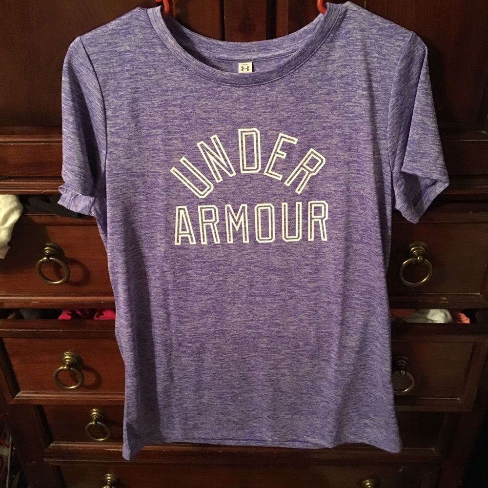 Under armor ladies top